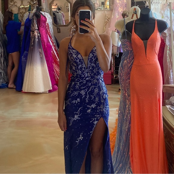 Brand new navy blue prom dress with sequins size 2/4 - Picture 3 of 5